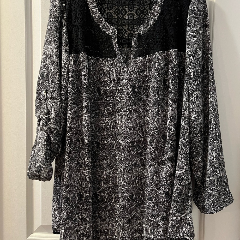Daniel Rainn Black and White Lace Blouse